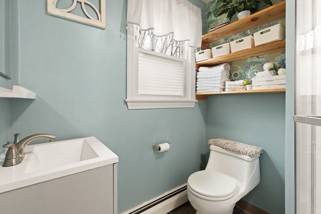 55 Thomas Dr, Chelmsford, MA 01824