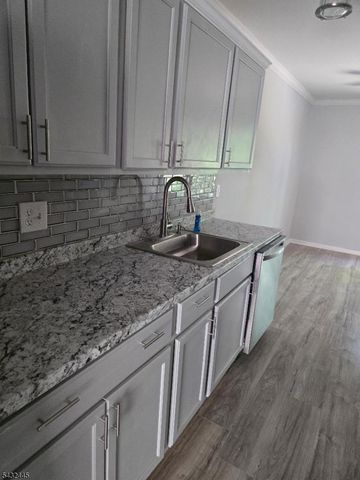 34 Mews Ln, South Orange Village Twp., NJ 07079