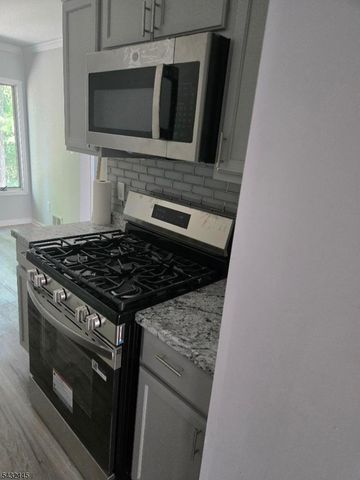 34 Mews Ln, South Orange Village Twp., NJ 07079