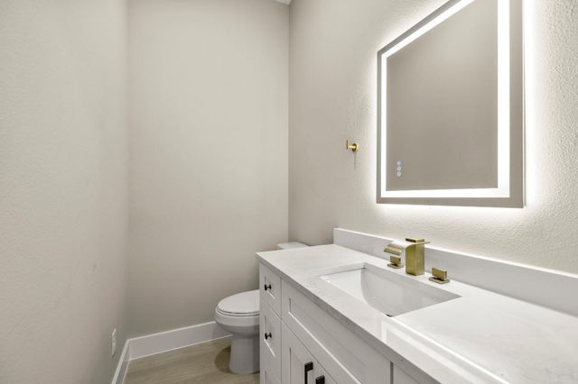 8707 Water Oak Drive, Tomball, TX 77375