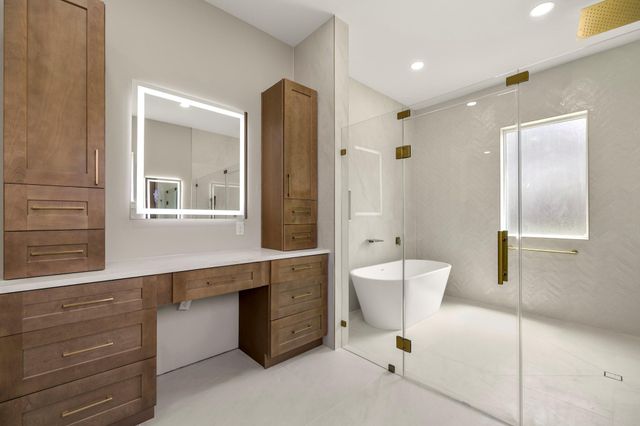 8707 Water Oak Drive, Tomball, TX 77375