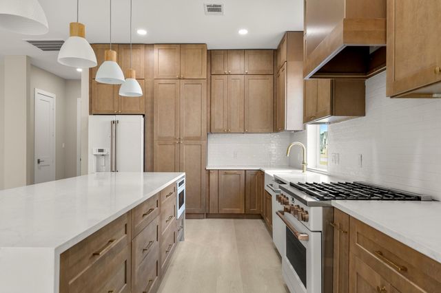 8707 Water Oak Drive, Tomball, TX 77375