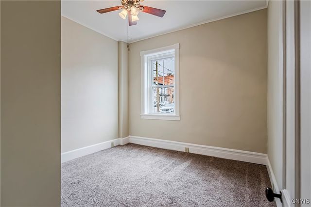 25 College Street, Kirkland, NY 13323