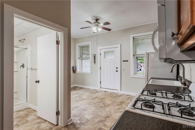 25 College Street, Kirkland, NY 13323