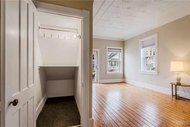 25 College Street, Kirkland, NY 13323