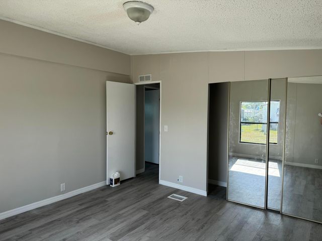 83 Flores Del Norte, Fort Pierce, FL 34951