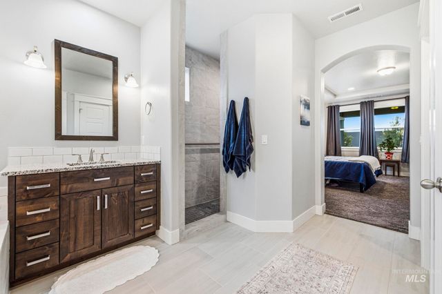 5459 W Philomena Dr., Meridian, ID 83646