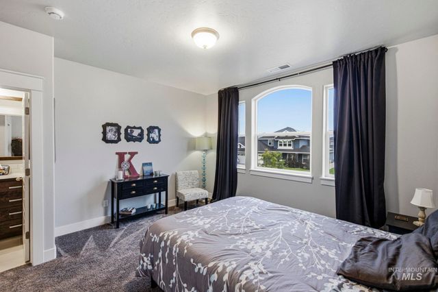 5459 W Philomena Dr., Meridian, ID 83646