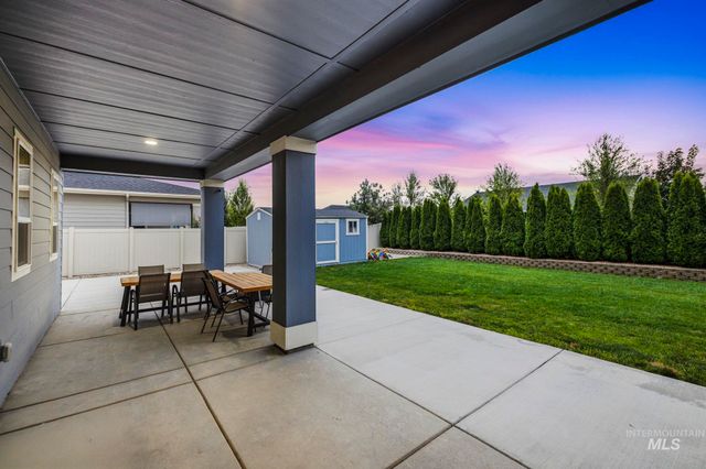 5459 W Philomena Dr., Meridian, ID 83646