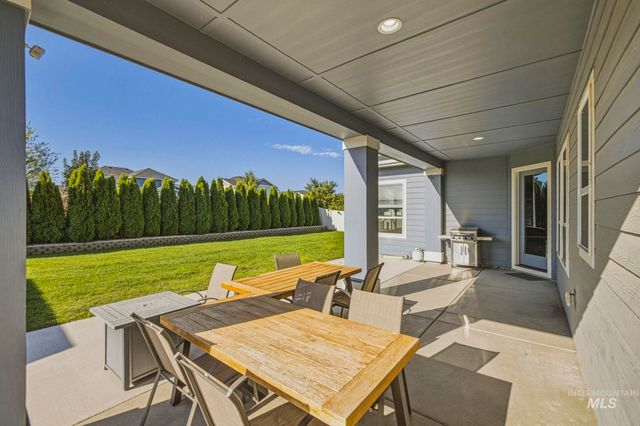 5459 W Philomena Dr., Meridian, ID 83646