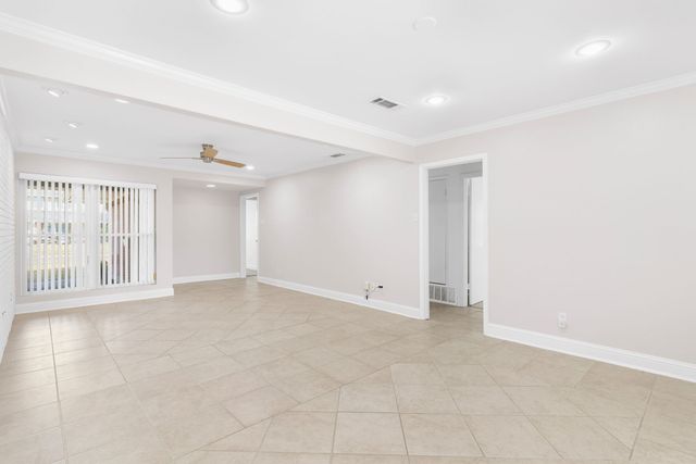 831 Warren Way, Richardson, TX 75080