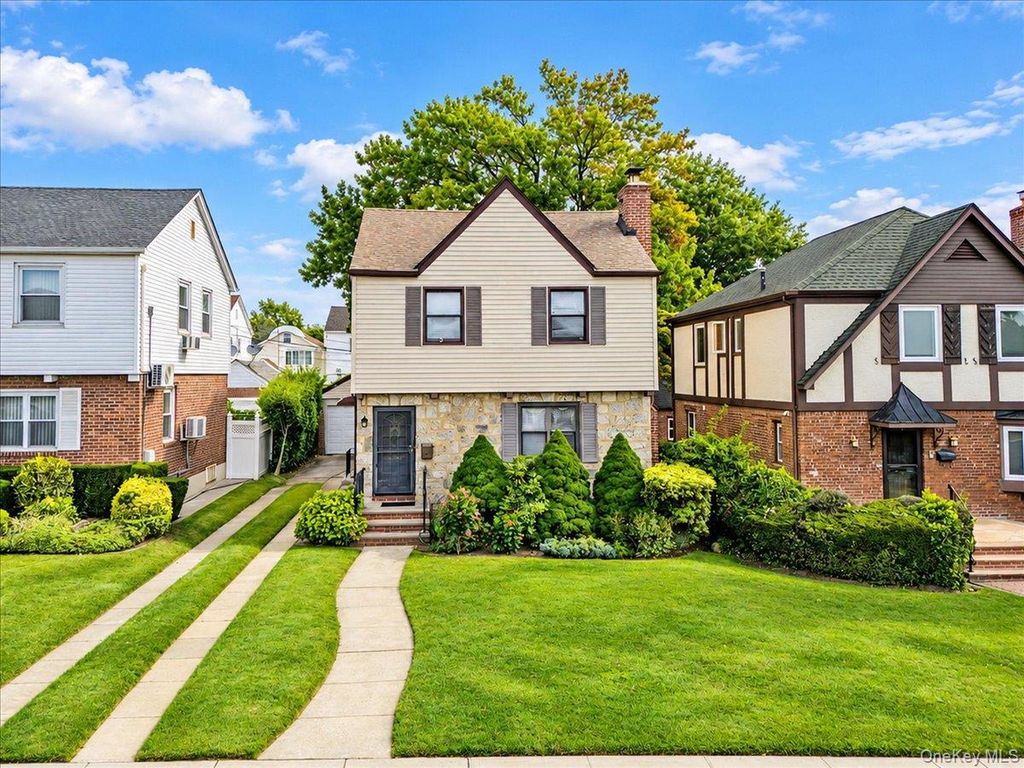 75-79 181st Street, Fresh Meadows, NY 11366 — exterior
