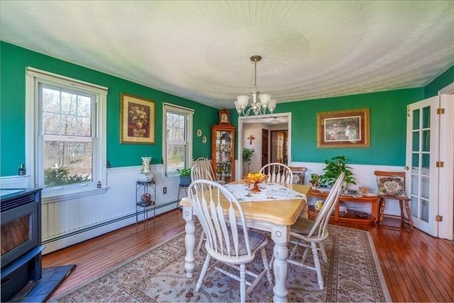 14 Whitewood Rd, Milford, MA 01757