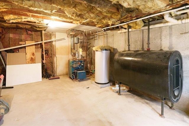 14 Whitewood Rd, Milford, MA 01757