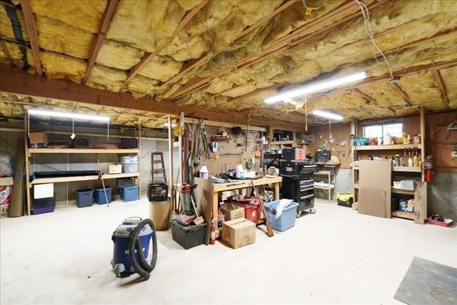 14 Whitewood Rd, Milford, MA 01757