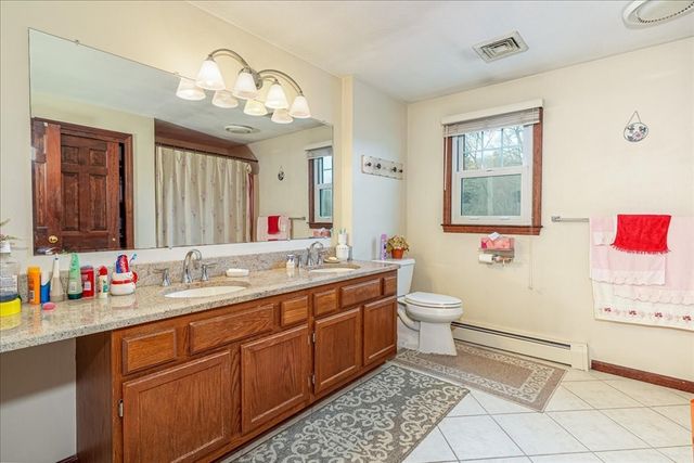 14 Whitewood Rd, Milford, MA 01757