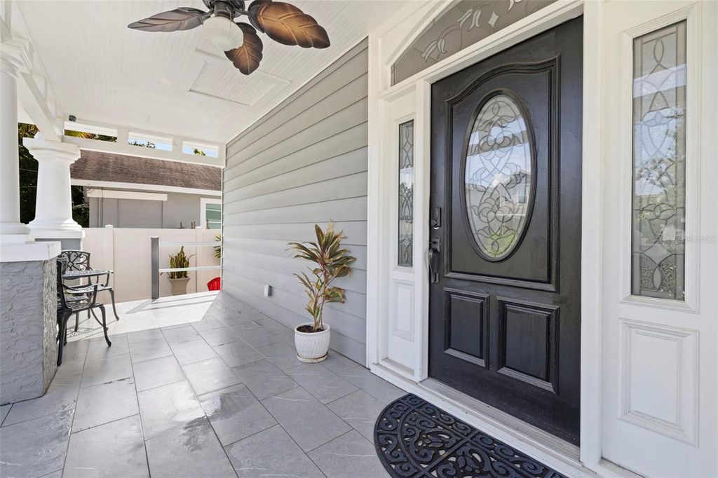 Image 2 of property listing at 2526 W UNION STREET, Tampa, FL 33607