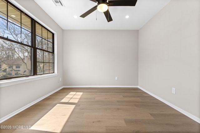 805 Arlington Drive, Toms River, NJ 08755