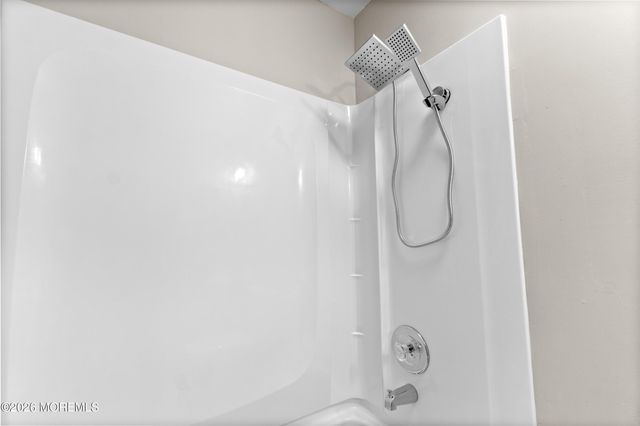 805 Arlington Drive, Toms River, NJ 08755