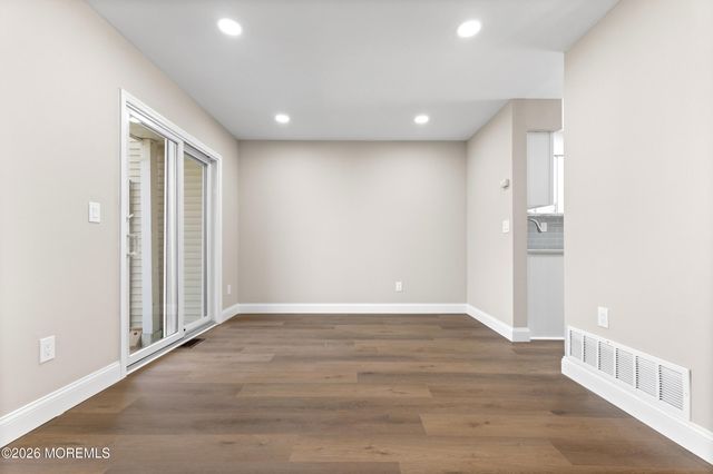 805 Arlington Drive, Toms River, NJ 08755