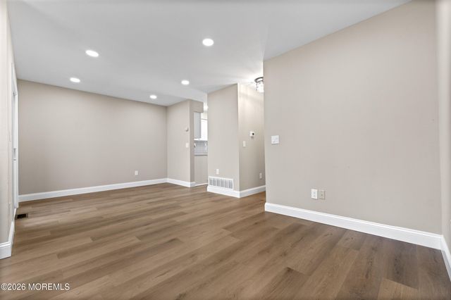 805 Arlington Drive, Toms River, NJ 08755