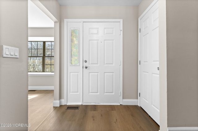 805 Arlington Drive, Toms River, NJ 08755
