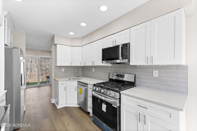 805 Arlington Drive, Toms River, NJ 08755