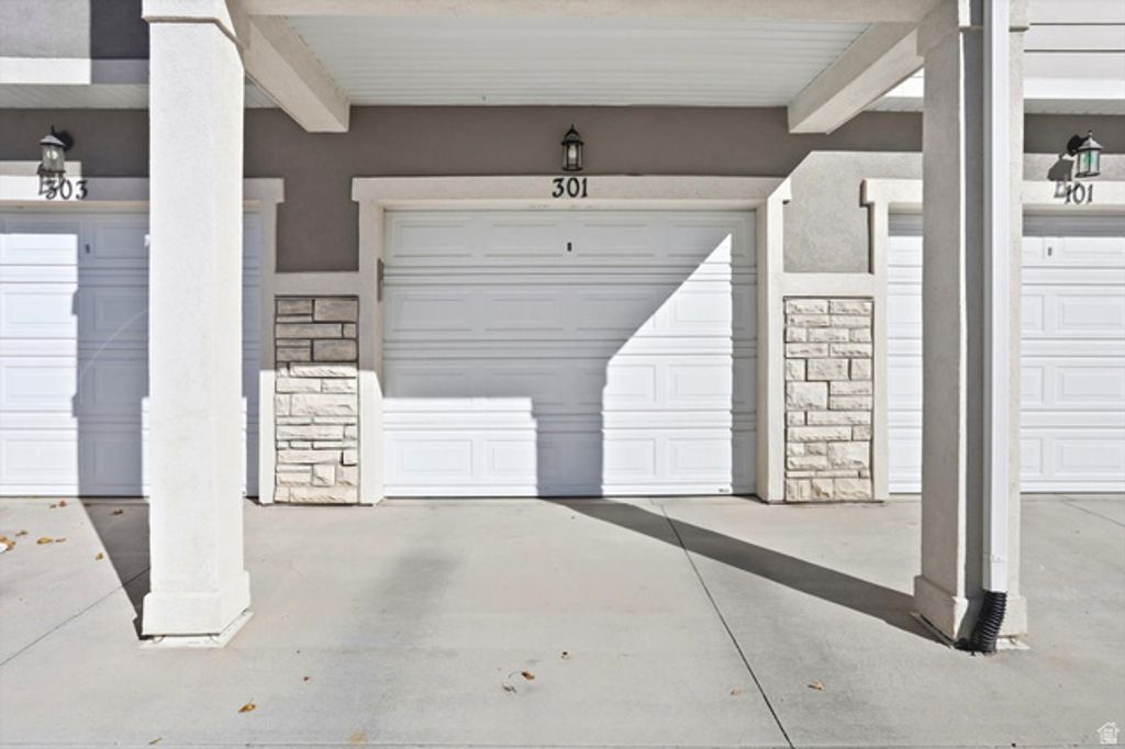 Image 19 of property listing at 1816 W EAGLEWOOD DR #301, Saratoga Springs, UT 84045