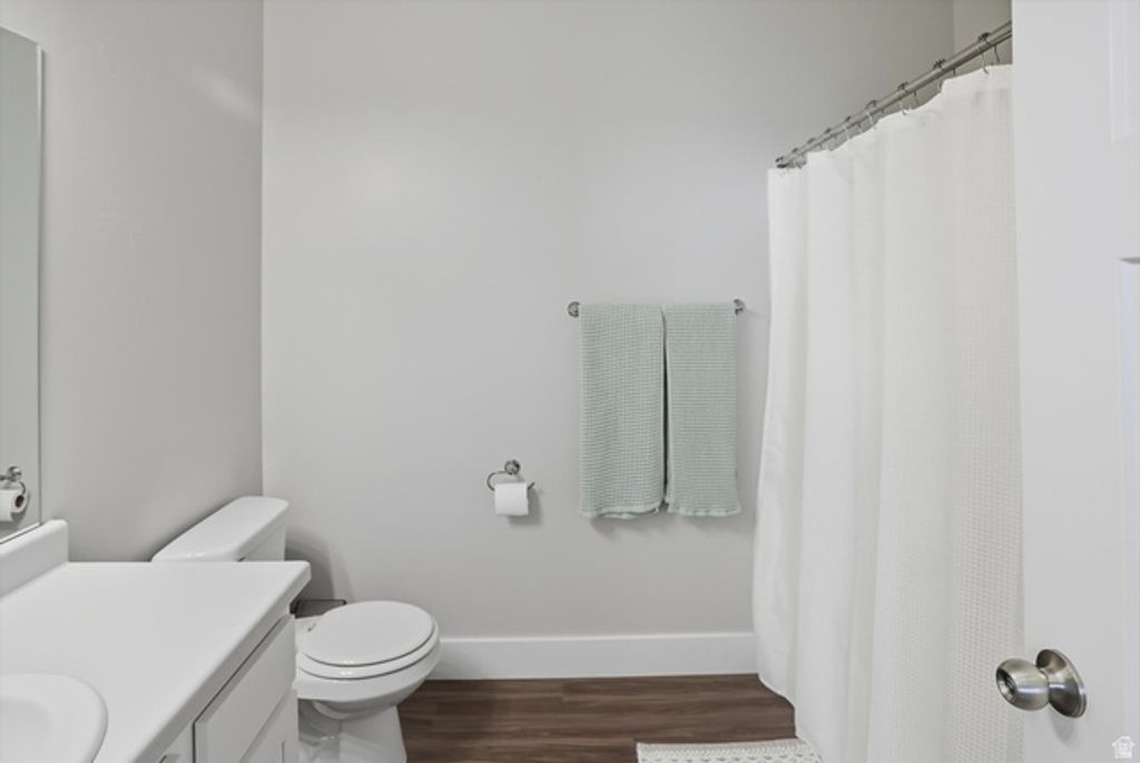 Image 10 of property listing at 1816 W EAGLEWOOD DR #301, Saratoga Springs, UT 84045