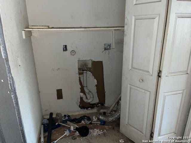 8915 Heather, San Antonio, TX 78221
