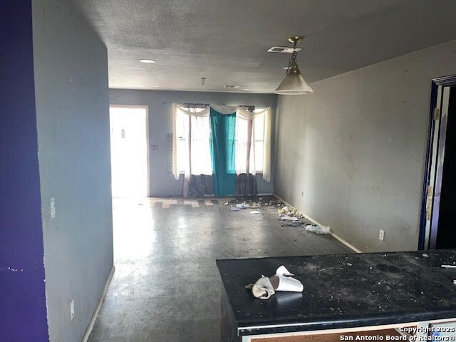 8915 Heather, San Antonio, TX 78221