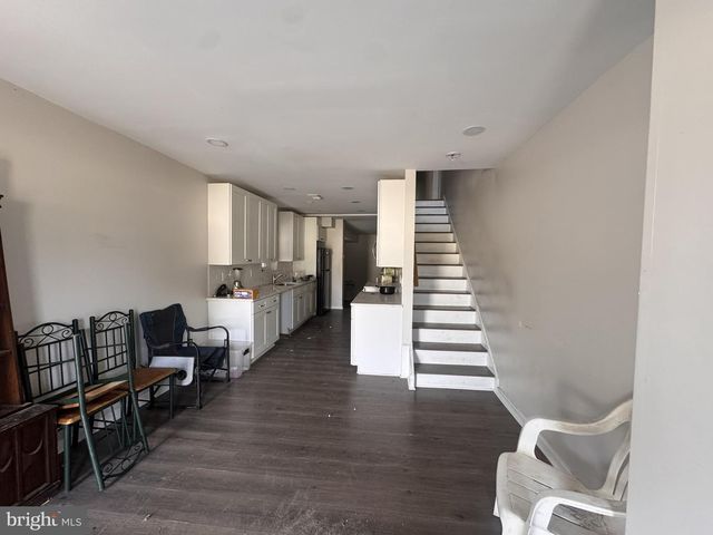 2056 E HAINES ST, Philadelphia, PA 19138