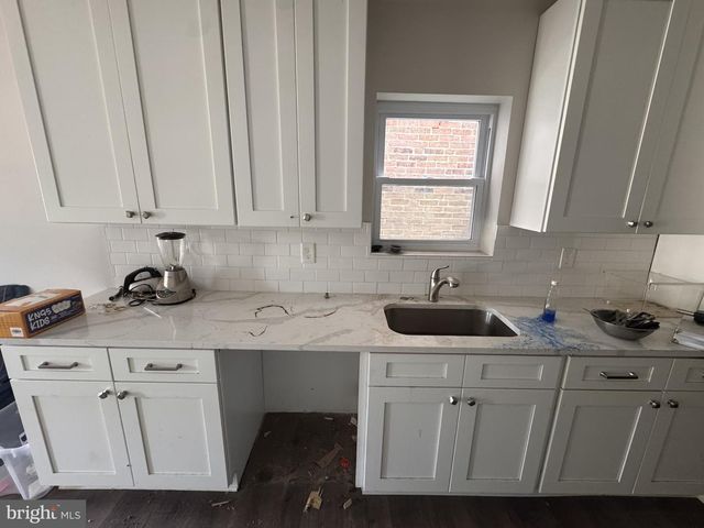 2056 E HAINES ST, Philadelphia, PA 19138