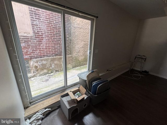 2056 E HAINES ST, Philadelphia, PA 19138