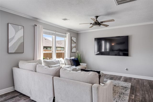 1616 Bel Riposo Lane, League City, TX 77573