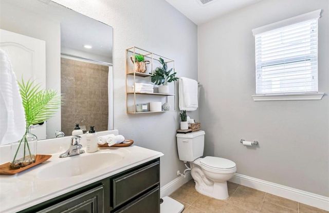 1616 Bel Riposo Lane, League City, TX 77573