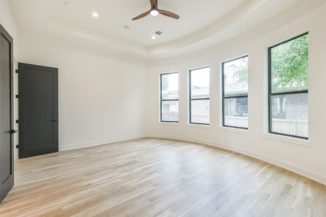 16219 Wimbledon Champions Drive, Spring, TX 77379