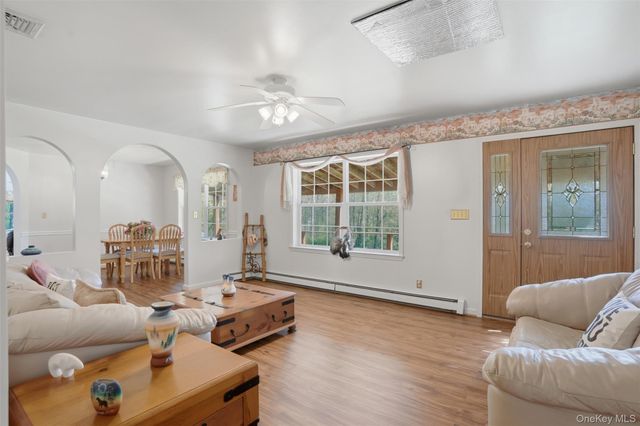 299 Diddell Road, Poughkeepsie, NY 12603