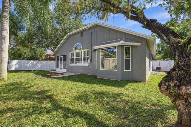 13418 SUNVALE PLACE, Tampa, FL 33626