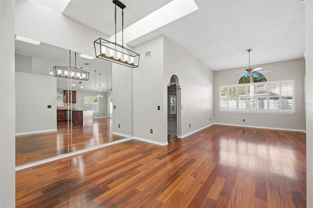 13418 SUNVALE PLACE, Tampa, FL 33626