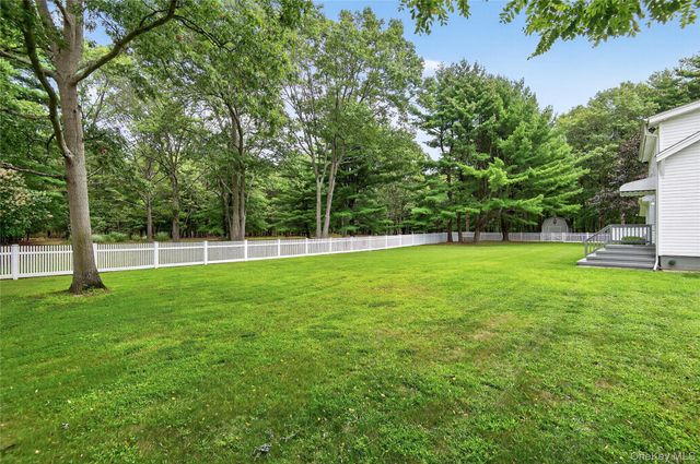 49 Country Road, Medford, NY 11763