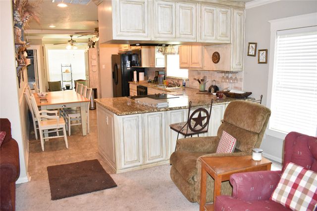 3094 Fm 428 W, Aubrey, TX 76227