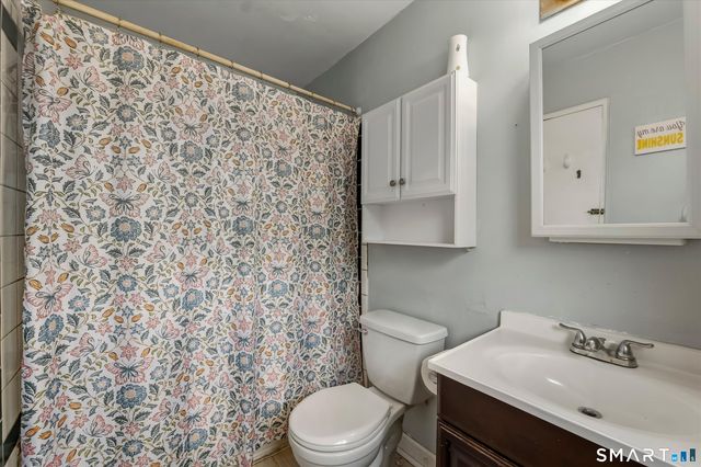 7 Maybury Circle 3, Waterbury, CT 06705
