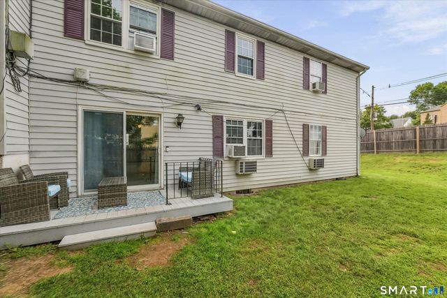 7 Maybury Circle 3, Waterbury, CT 06705