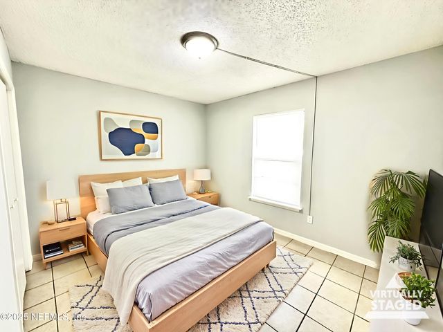 7628 JANA Lane S, Jacksonville, FL 32210