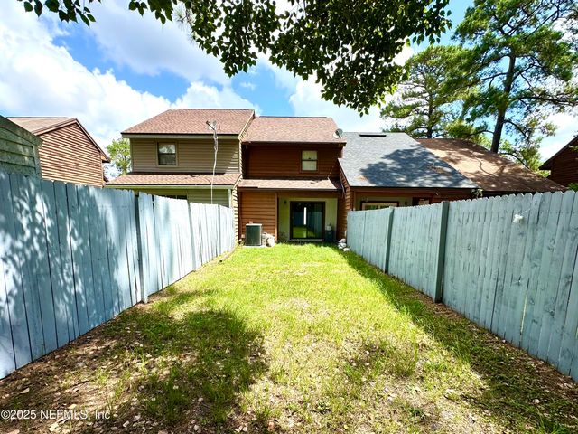 7628 JANA Lane S, Jacksonville, FL 32210