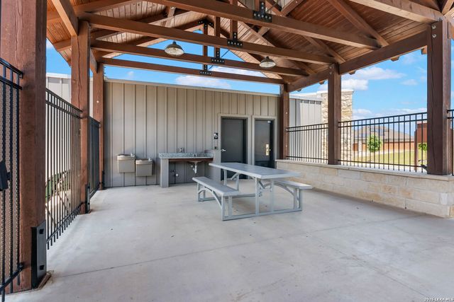 7711 Cottonwood, Boerne, TX 78015