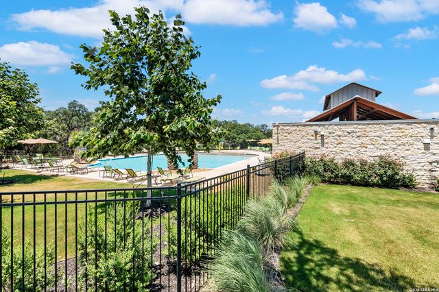 7711 Cottonwood, Boerne, TX 78015