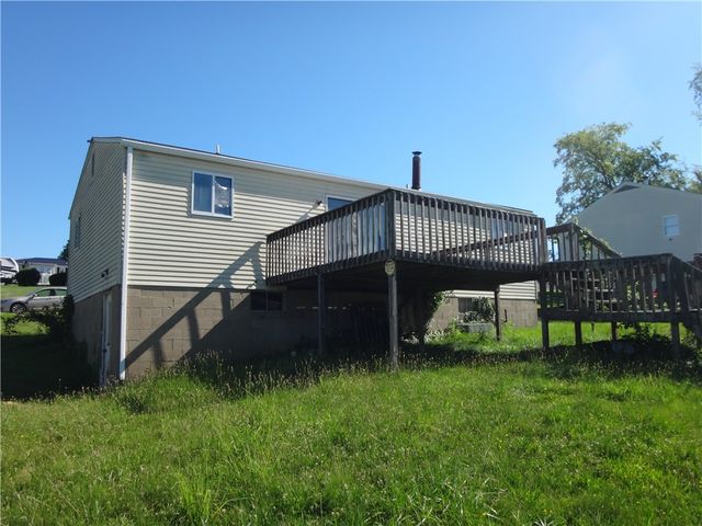 717 Monroe Ave, Brownsville, PA 15417