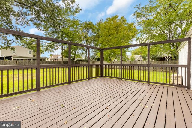 3211 NEWKIRK AVE, District Heights, MD 20747